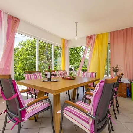 Vikendica Seaside House Stupin Celine, - 6096 *